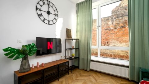 Golden Apartments in Warsaw - Stylish and Cozy Studio - Ząbkowska A