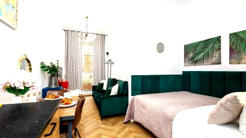 Golden Apartments in Warsaw - Cozy and Stylish Studio - Ząbkowska B