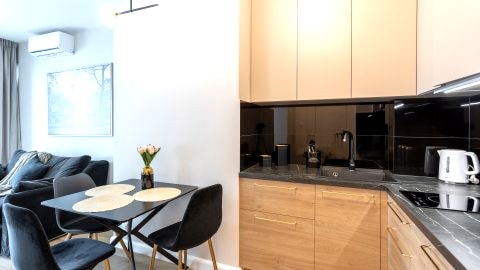 Golden Apartments Warsaw – Luxury Building, Rooftop Terrace, Sienna 37