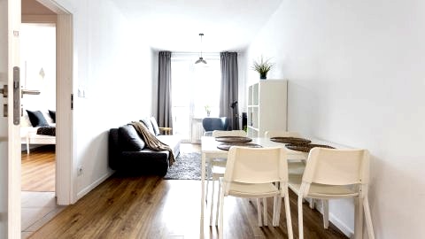 Golden Apartments Warsaw - Big and Bright Stylish Apartments  - Pereca 69