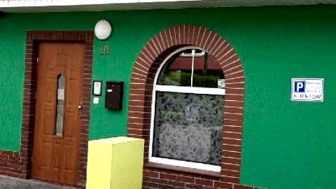 Szukasz ciszy, relaksu i bliskości morza? Pokoje Gościnne IBIZA w Mielnie to ide