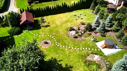 Dom/willa na wyłączność (Jacuzzi, bilard, rzeka, góry, jezioro)). . 