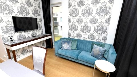 Apartament Business & Living No 91 Nad Zalewem w Cedzynie, hala garażowa