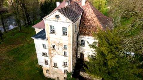 Pałac Rząsiny