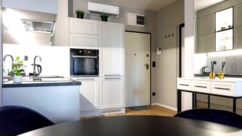 Golden Apartments Wroclaw - Great Location - Cozy and Bright&JanaPawla19