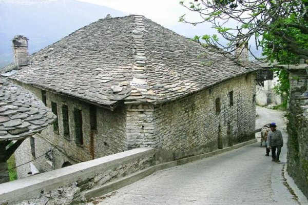 Miasto-muzeum Gjirokastra 