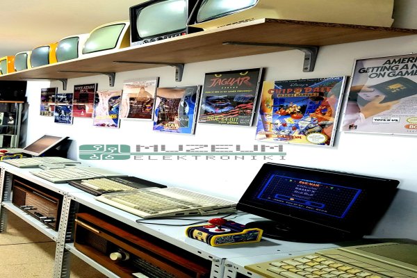 Wystawa komputerów, konsol i gier wideo - Muzeum Elektroniki