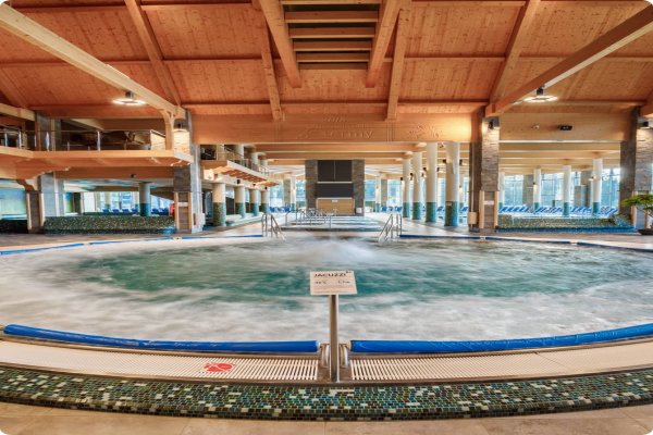 Termy Chochołowskie - jacuzzi - Termy Chochołowskie