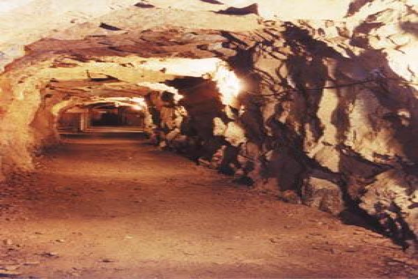 Sztolnie - podziemna trasa turystyczna