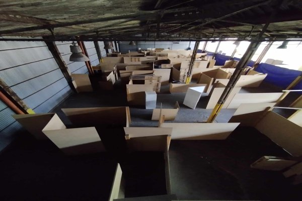 Pola gry z góry - Magnum Arena