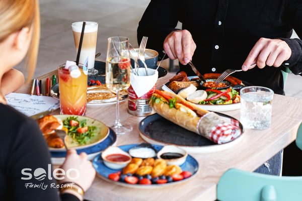 Śniadania - CIAO PIZZA Italian Bistro&LA PLAYA Cocktail Bar