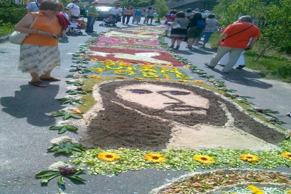 Kwietne dywany na Boże Ciało