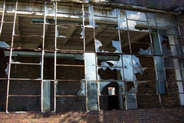 Opuszczone Zakłady "Wistom"