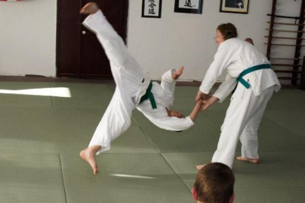 Szkoła Japońskich Sztuk Walki ZEMPO