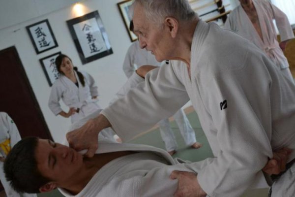 Szkoła Japońskich Sztuk Walki ZEMPO