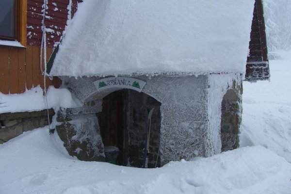 Shelter on Rysianka