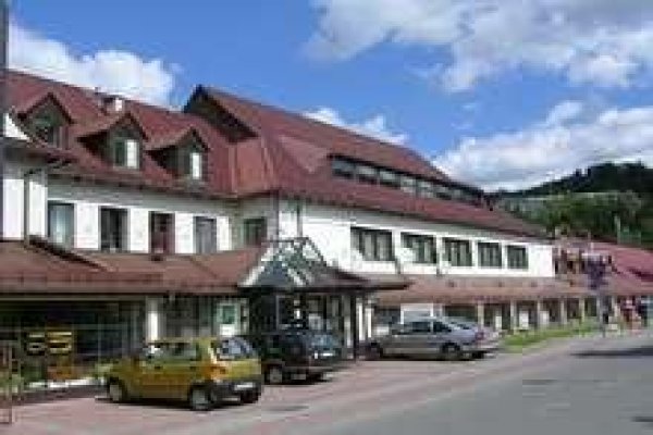 Ośrodek Sportowy PZSN "Start"