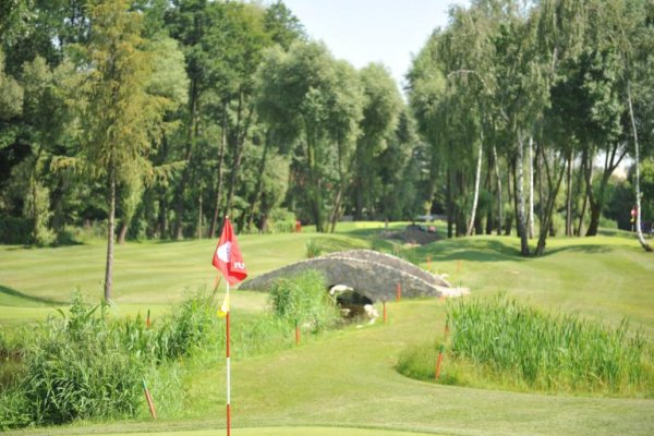 A&A Arkadia Pole Golfowe