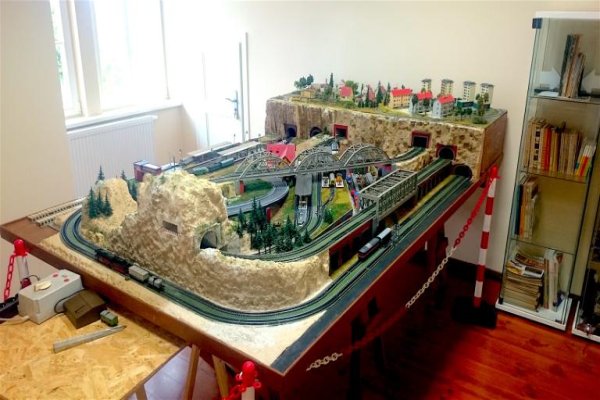 Wystawa Miniatur Kolejowych Rewal