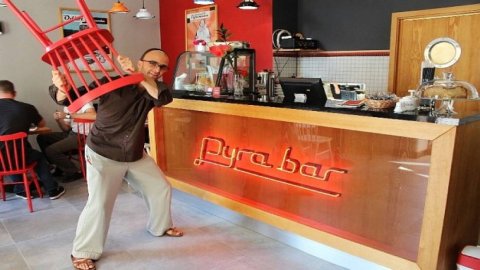 PyraBar