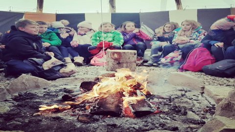 Psie zaprzęgi - Psy na biegunach przejażdżki i wyprawy dla całej rodziny, prawdziwa przygoda i ognisko w tipi. — zdjęcie 6