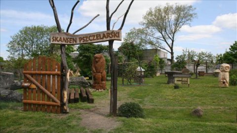 Skansen pszczelarski