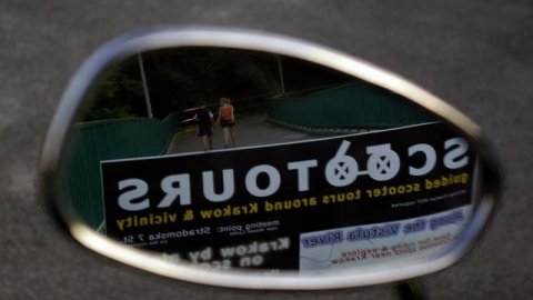 Wypożyczalnia skuterów na Stradomskiej