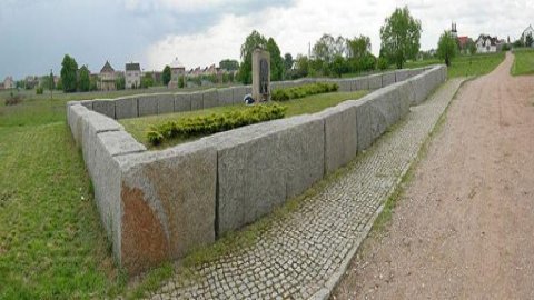 Pomnik