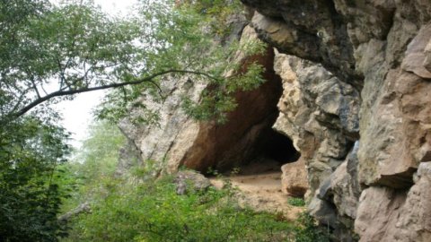 Jaskinia w Obłazowej