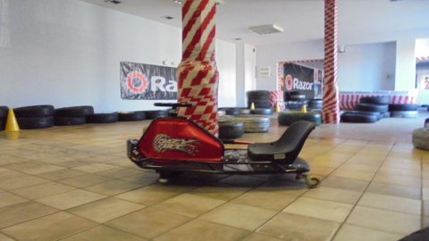 E-CRAZY Crazy Cart's karting track