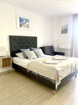 Pokoje gościnne i apartamenty ULA