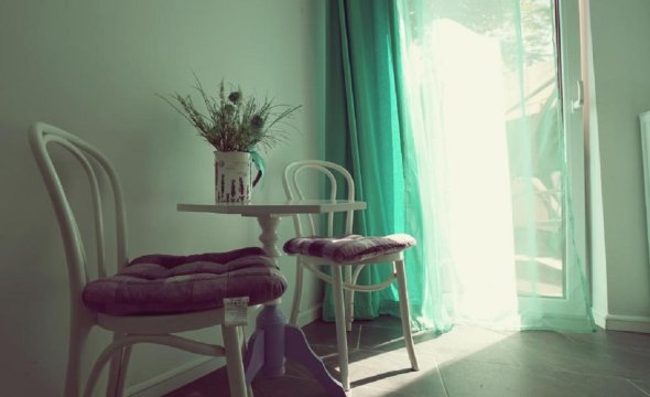 Apartamenty na Pięterku | Dom z widokiem na Jezioro Jamno