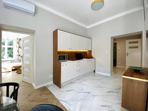 Faust Apartment