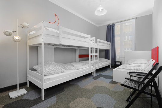 MOON HOSTEL NEW