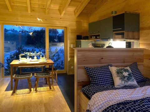 Bird Lodge z sauną na 6 osób nad jeziorem