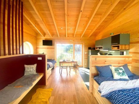 Bird Lodge z sauną na 6 osób nad jeziorem