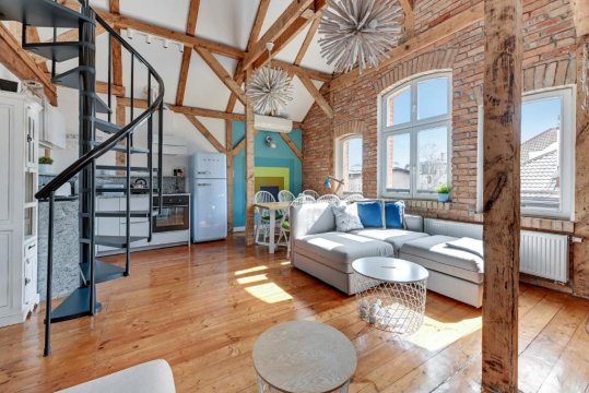 Lion Apartments - Cosy Attic