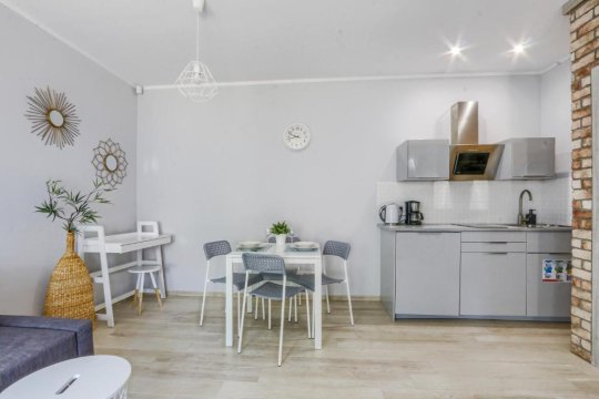 Lion Apartments - Haffnera 19