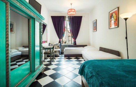 Hostel & Apartamenty Kanonia Stare Miasto