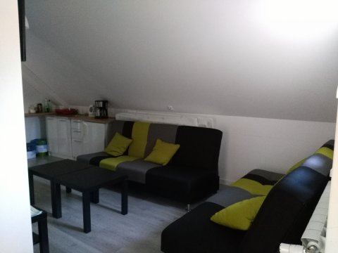 Przy przystani i jeziorze.Apartament i pokoje z łazienkami_jacuzzi_ognisko_nurki