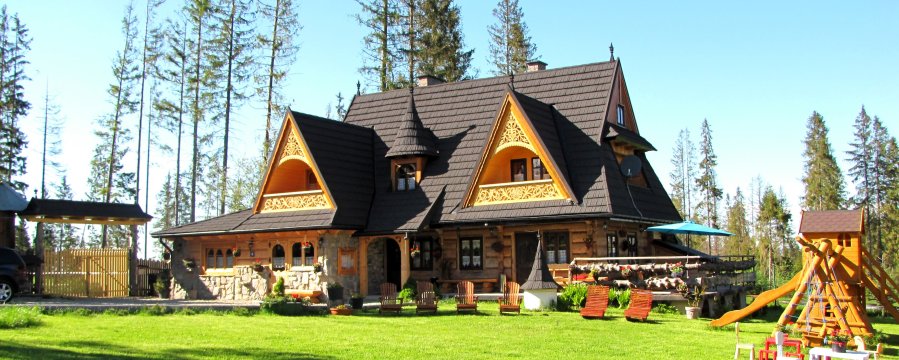 Góralskie domki z klimatem i duszą w Tatrzańskim Parku Narodowym.
