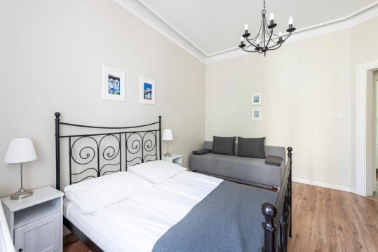 Park Apartment (Parkowy) Happy Hours