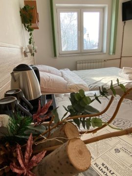 Pokoje Gościnne Pod Jaworem - obok pięknego szlaku wzdłuż rzeki Białka, 1km do stoków Kotelnica