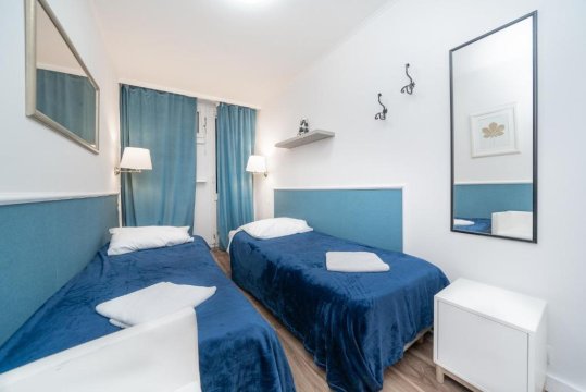 UNITApartament Short Rent Apartment in Warsaw by Metro Station Rondo ONZ Apart with 3bedrooms 22