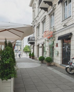 Mokotowska 67 Prywatne mieszkanie z balkonem. Self Check-in