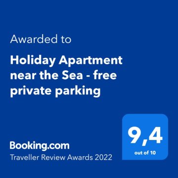 Holiday Apartment near the Sea - free private parking
