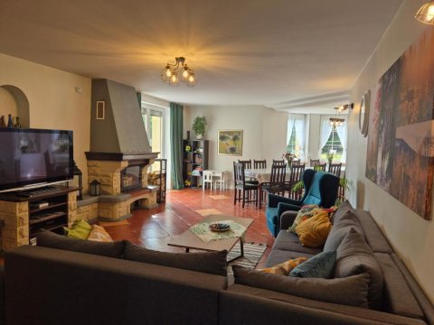 Dom Majka z 5 sypialniami