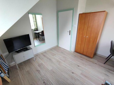 Pokoje blisko morza przy promenadzie