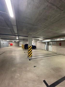 Luksusowy penthouse z jacuzzi i widokiem na morze