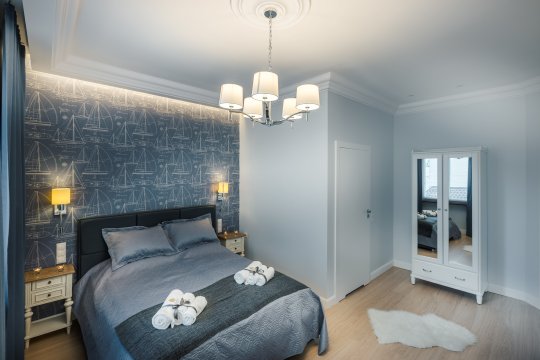 SeaSail Apartments